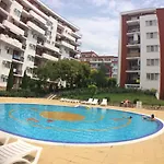 Marina Panorama Grand Private Apartamento *
